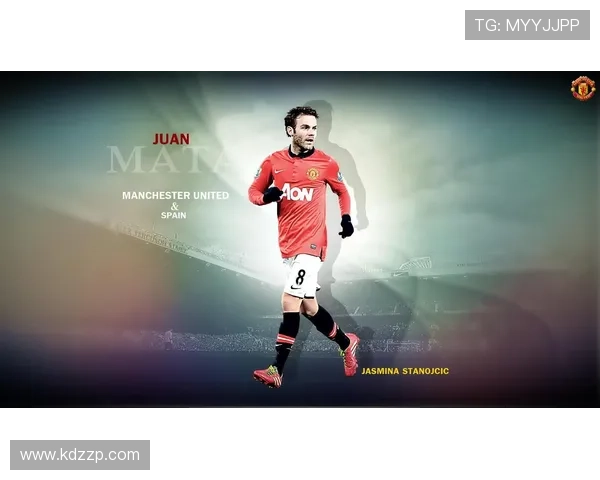 卡通足球明星形象广告创意设计展示活力与激情的完美结合