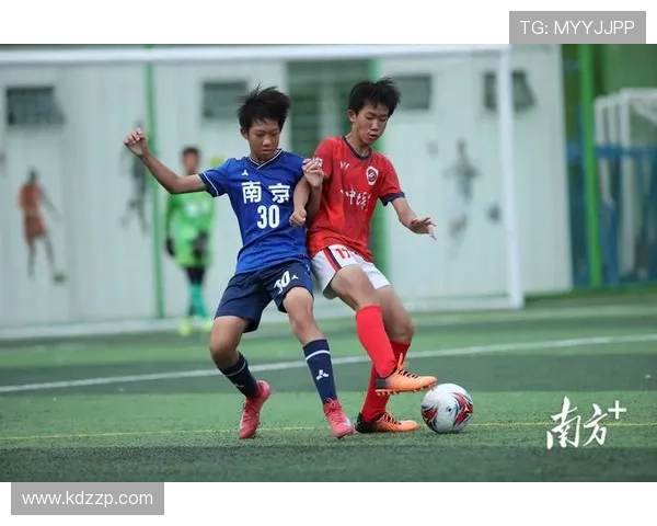 广州足球队的实力分析与未来发展展望探讨